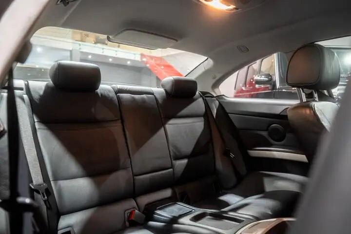 BMW Serie 3 Coupé E92 320d Attiva – Eleganza e Sportività