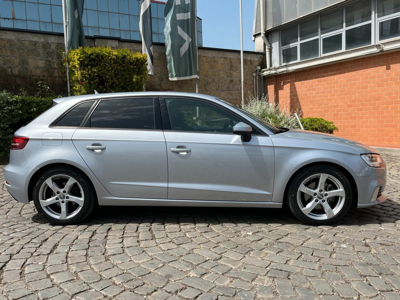 Audi A3 SPB 1.6 TDI Business