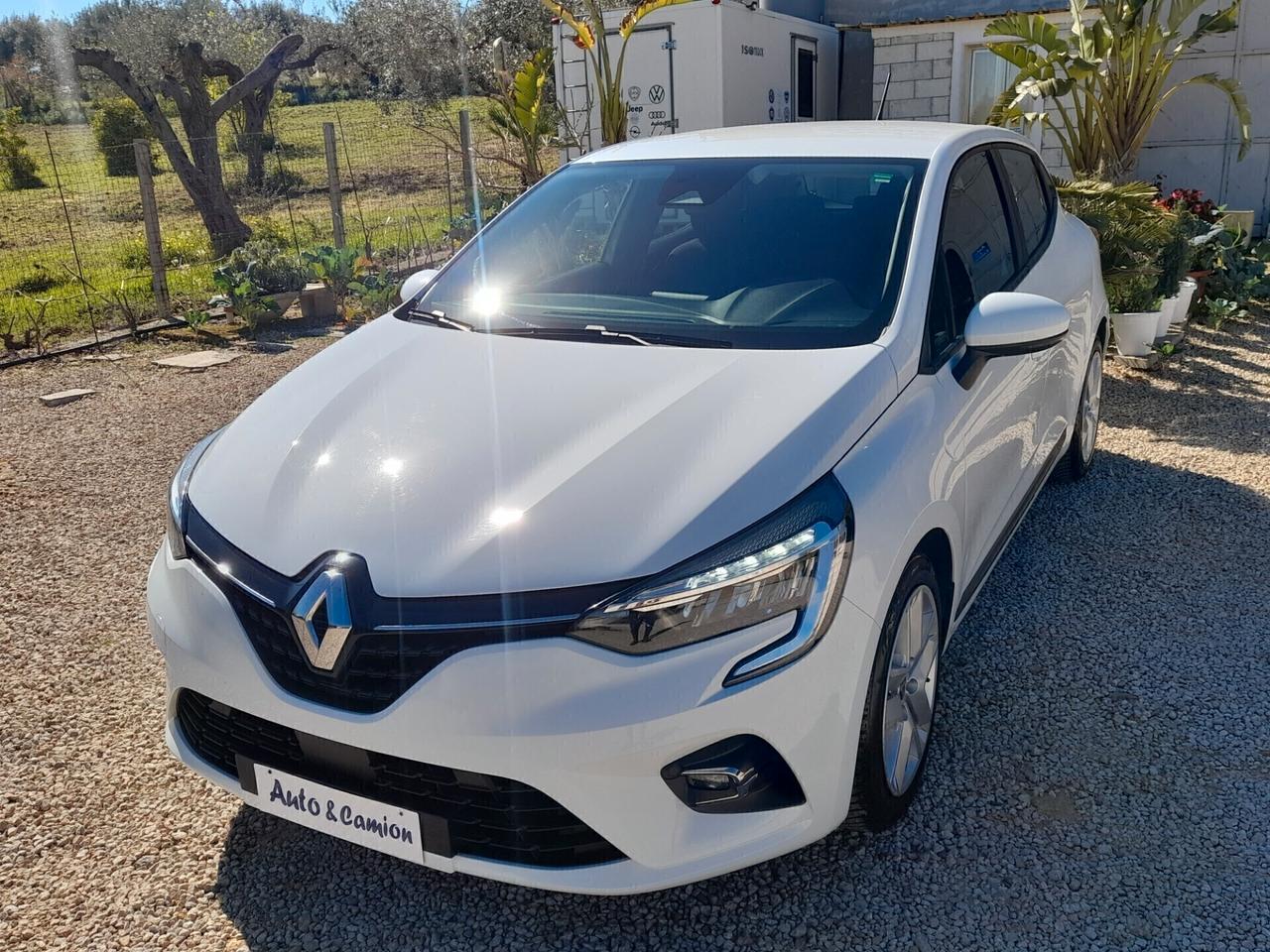 Renault Clio TCe 90 CV SOLO 92000KM NEOPATENTATI
