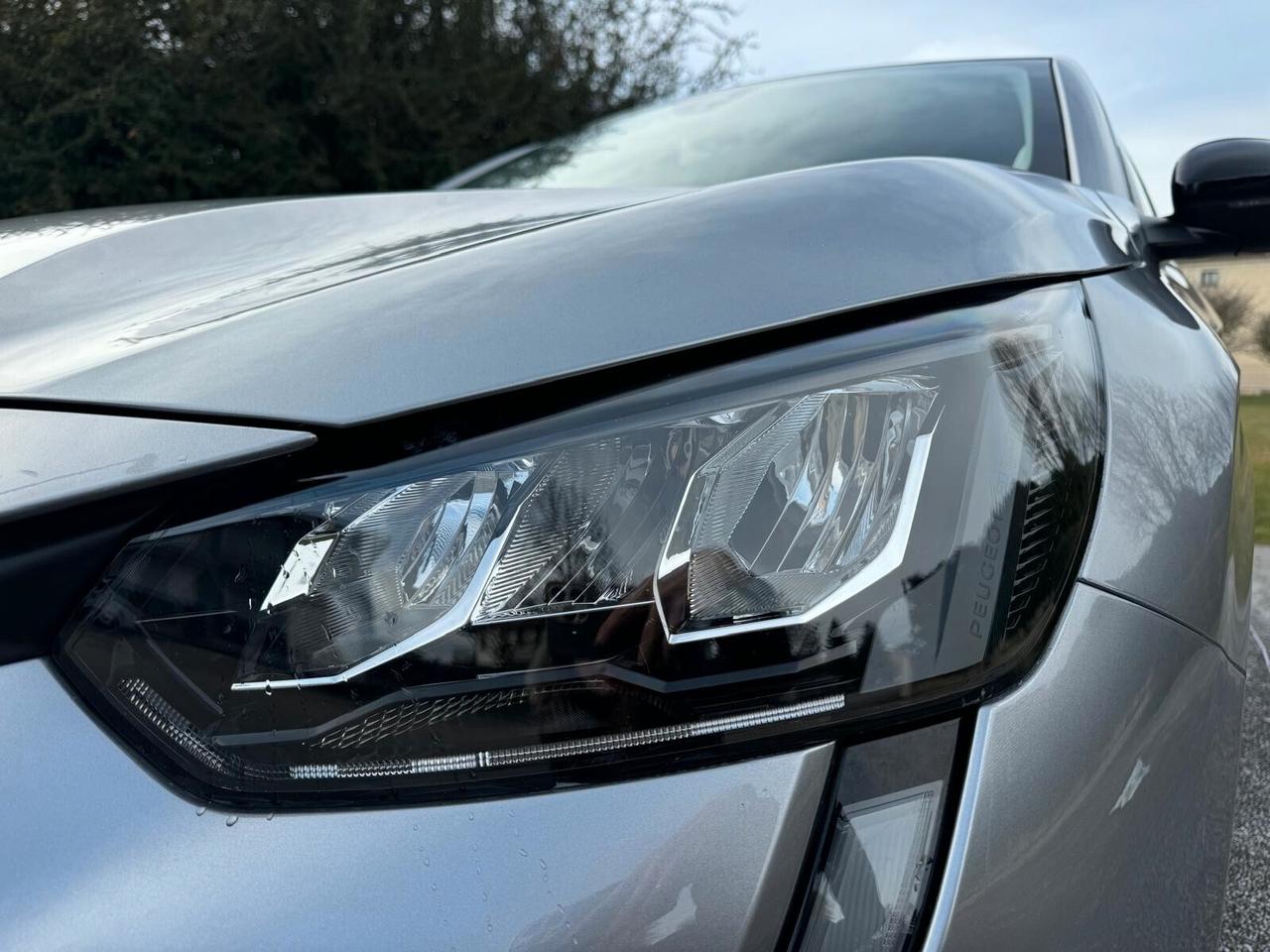 Peugeot 208 PureTech 75 Stop&Start 5 porte Allure Pack neopatentati