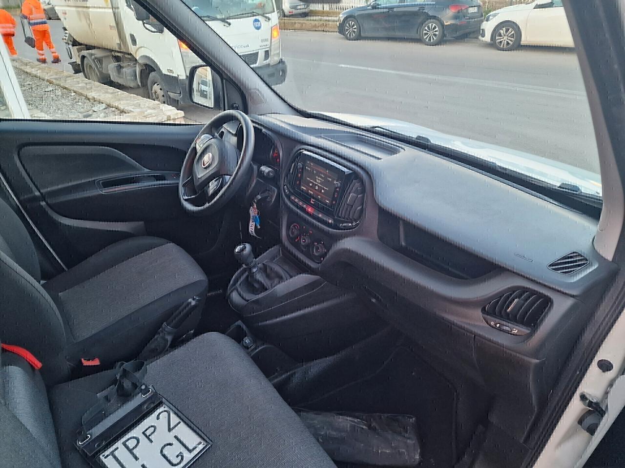 FIAT Doblò 1.6 MJT 105CV Lounge 3POSTI 2022