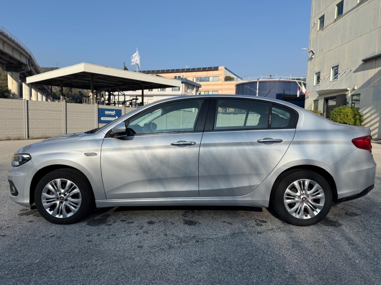 Fiat Tipo 1.4 benzina Lounge con soli 30.000 km