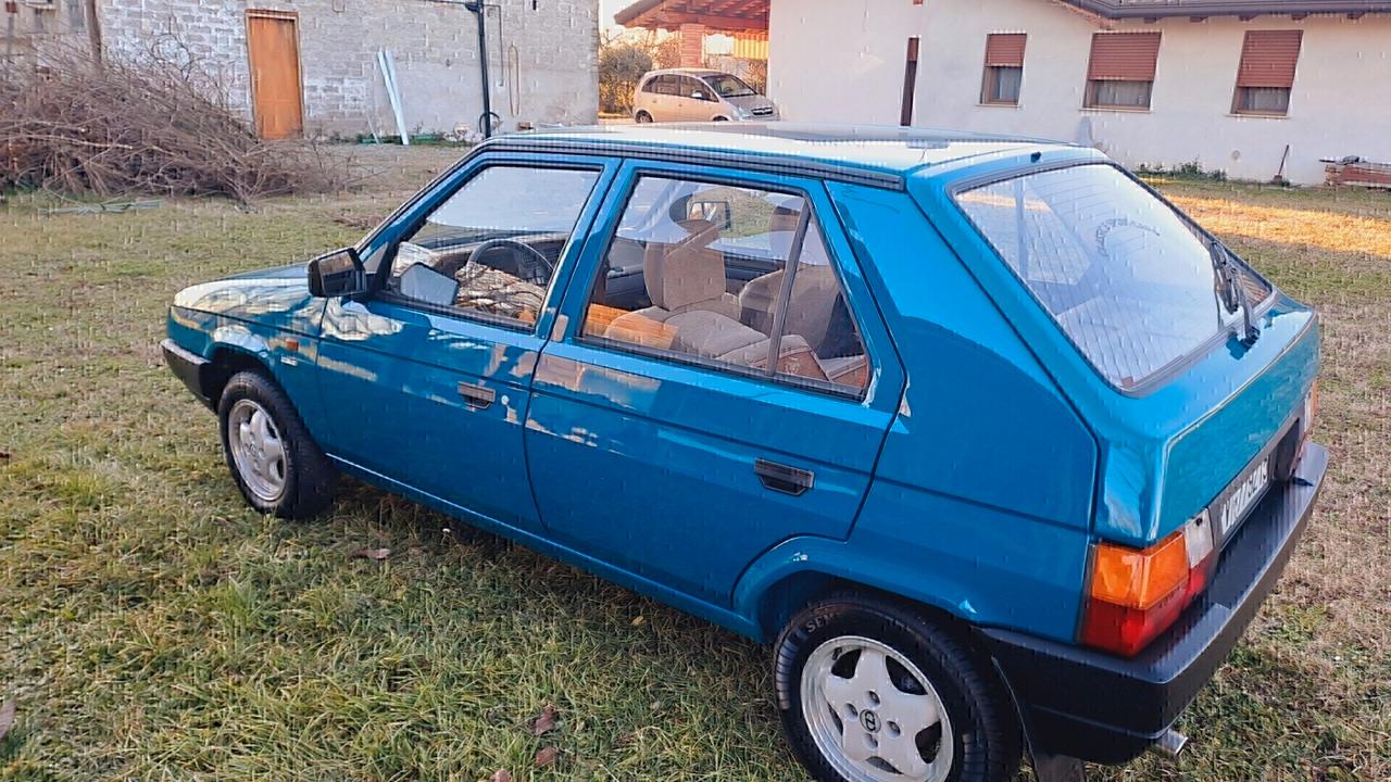 Skoda Favorit 136 LS SOLD NEW IN ITALY ! ONLY 1 OWNER