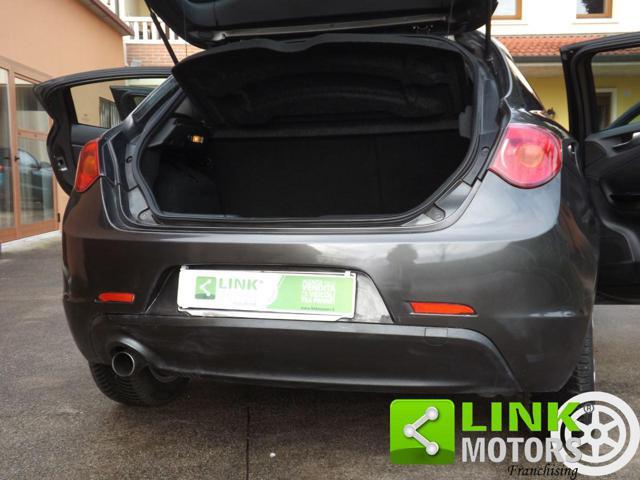 ALFA ROMEO Giulietta 1.6 JTDm-2 105cv ben tenuta e pronta alla guida