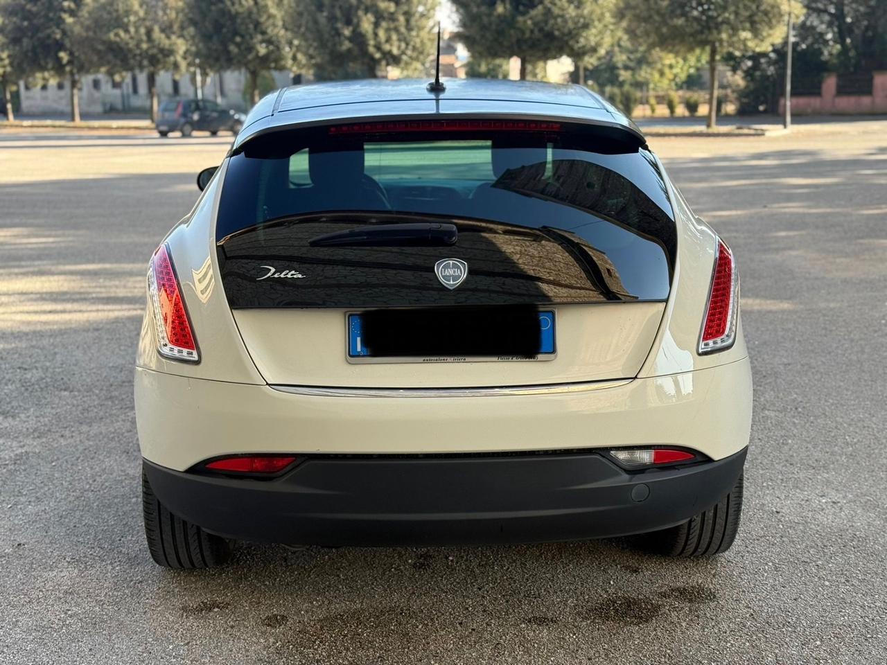 Lancia Delta 1.4 T-Jet 120 CV Oro Ecochic GPL