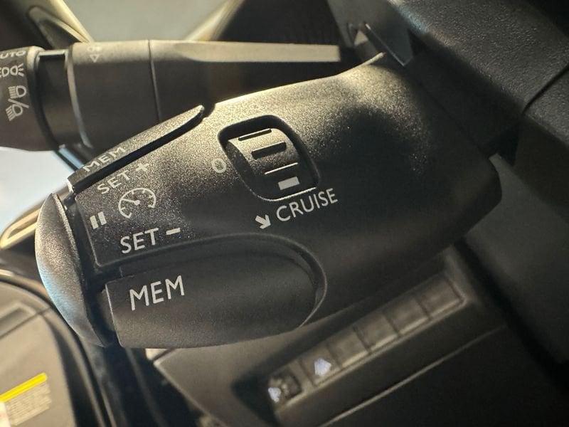 Peugeot 2008 2008 PureTech 130 S&S Active Pack