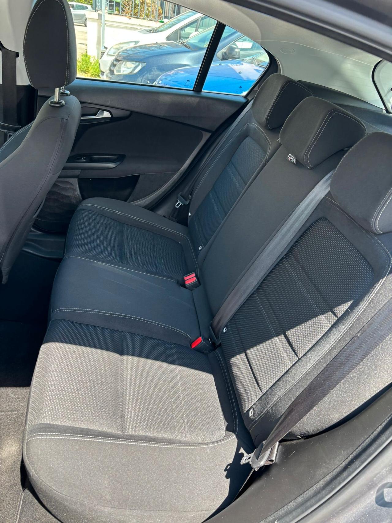 Fiat Tipo 1.3 Mjt S&S 5 porte Sport