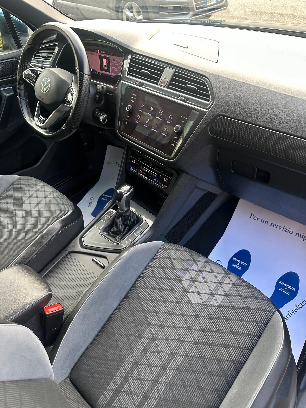 Volkswagen Tiguan 2.0 TDI 150 CV SCR DSG R-Line