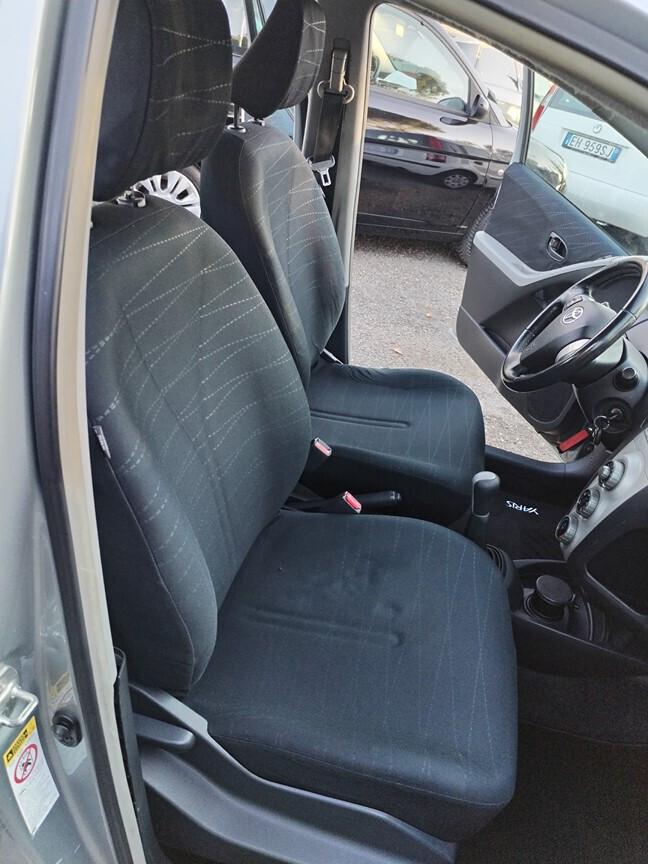 Toyota Yaris 1.0 5 porte 10/2007 km 140000 tagliando pre-consegna
