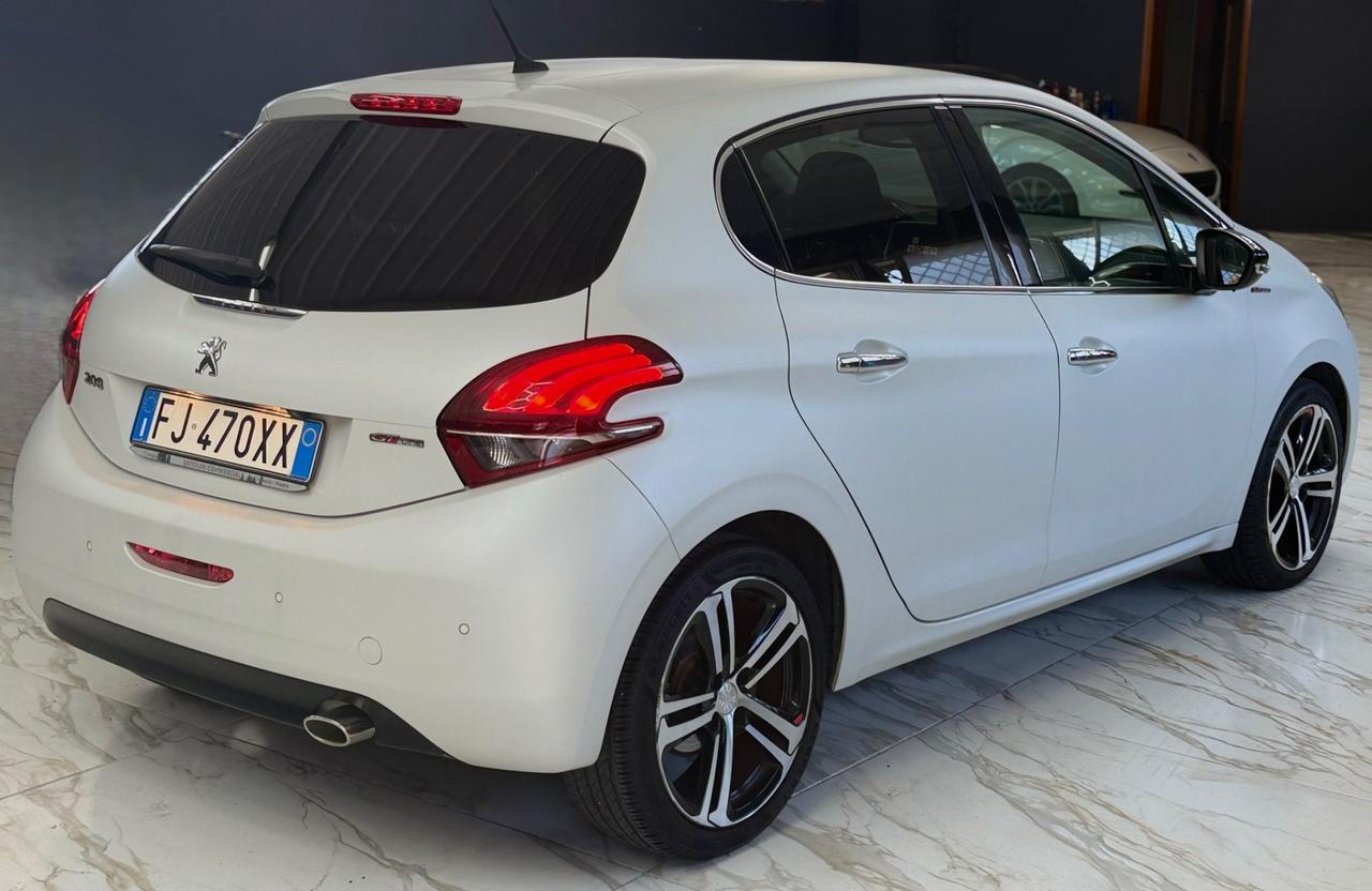 Peugeot 208 BlueHDi 100 5 porte GT Line