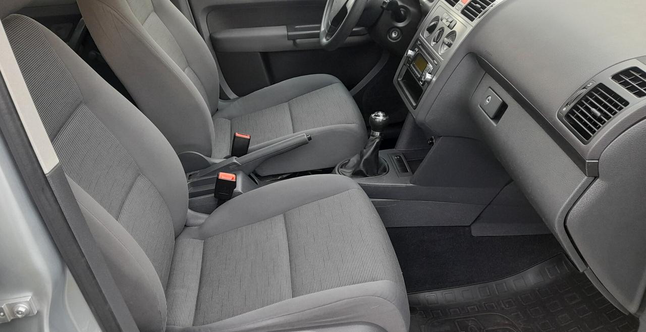 Volkswagen Touran 1.9 TDI 105CV DPF Trendline 7 posti