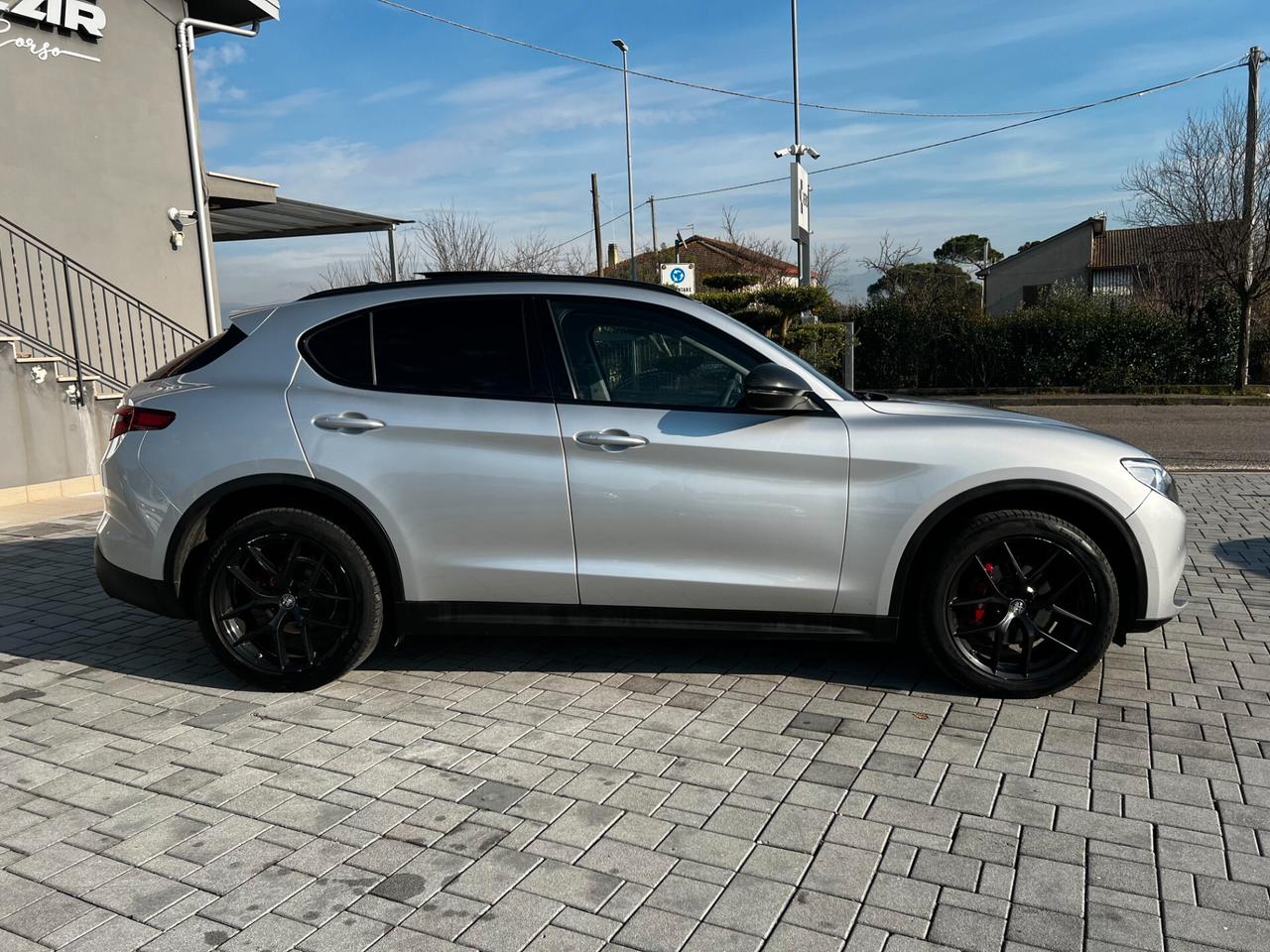 Alfa Romeo Stelvio 2.2 Turbodiesel 210 CV AT8 Q4 B-Tech - TETTO - UNIPRO