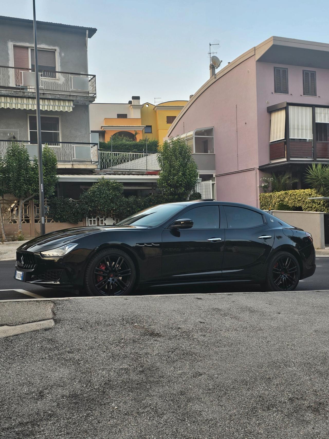 Maserati Ghibli V6 Diesel 275 CV Granlusso