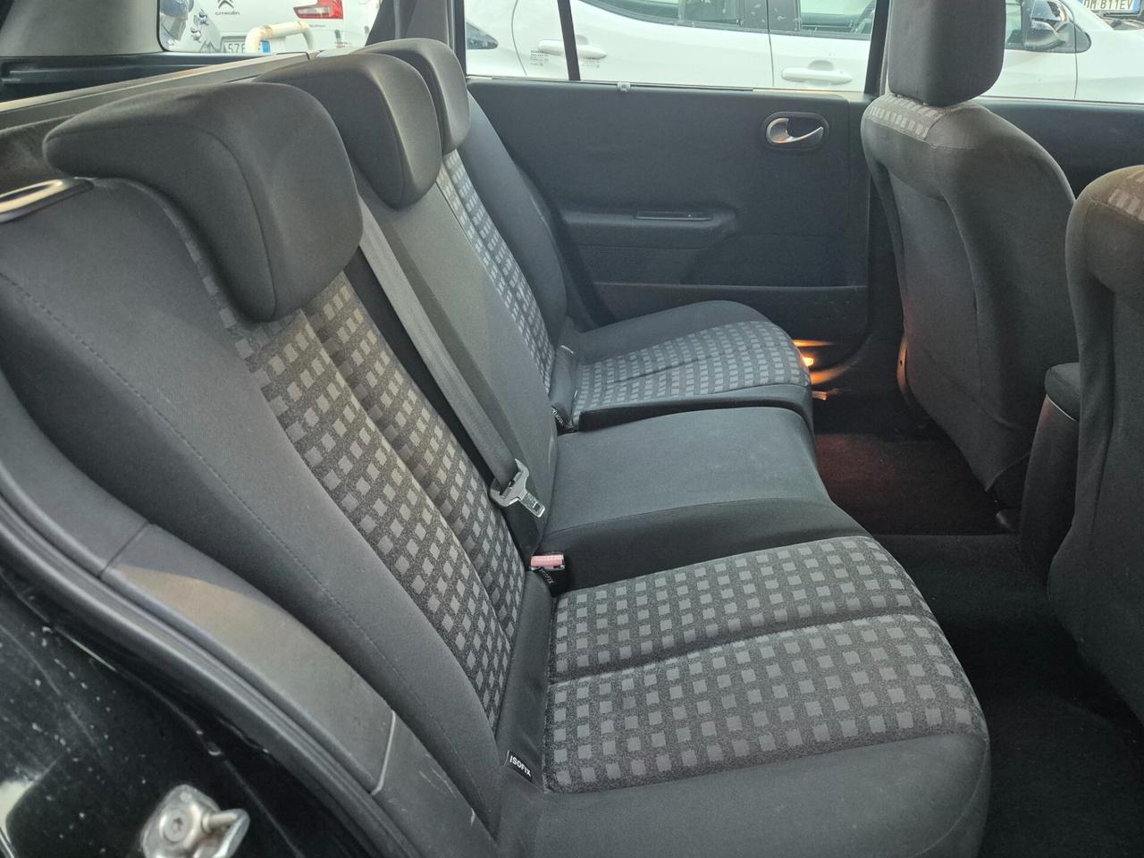 Renault Megane Mégane 1.9 dCi/130CV Grandtour Dynamique