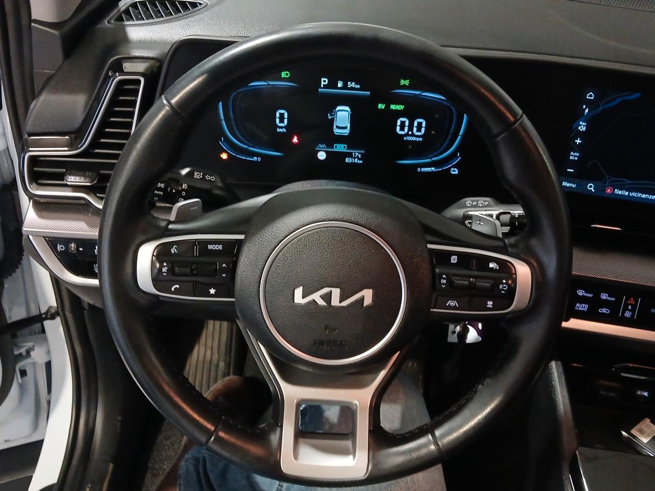 Kia Sportage 1.6 TGDi HEV AT Business