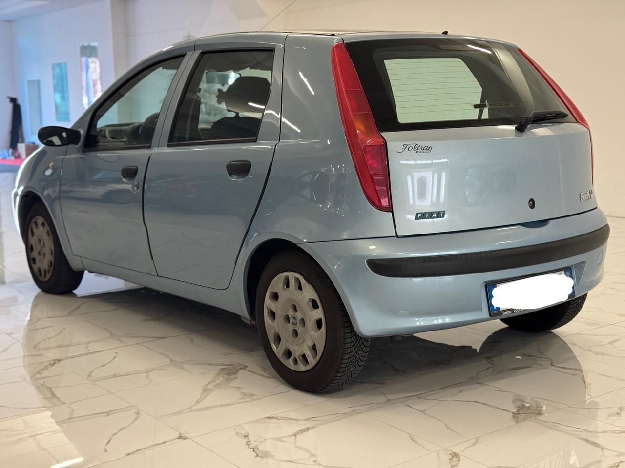 Fiat Punto 1.2i cat 5p Neopatentati