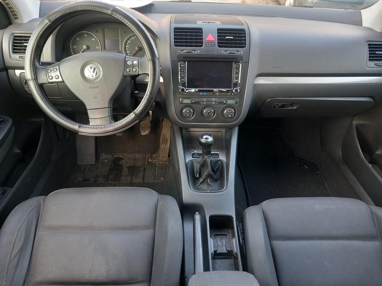 Volkswagen Golf 1.9 TDI 5p. Sportline