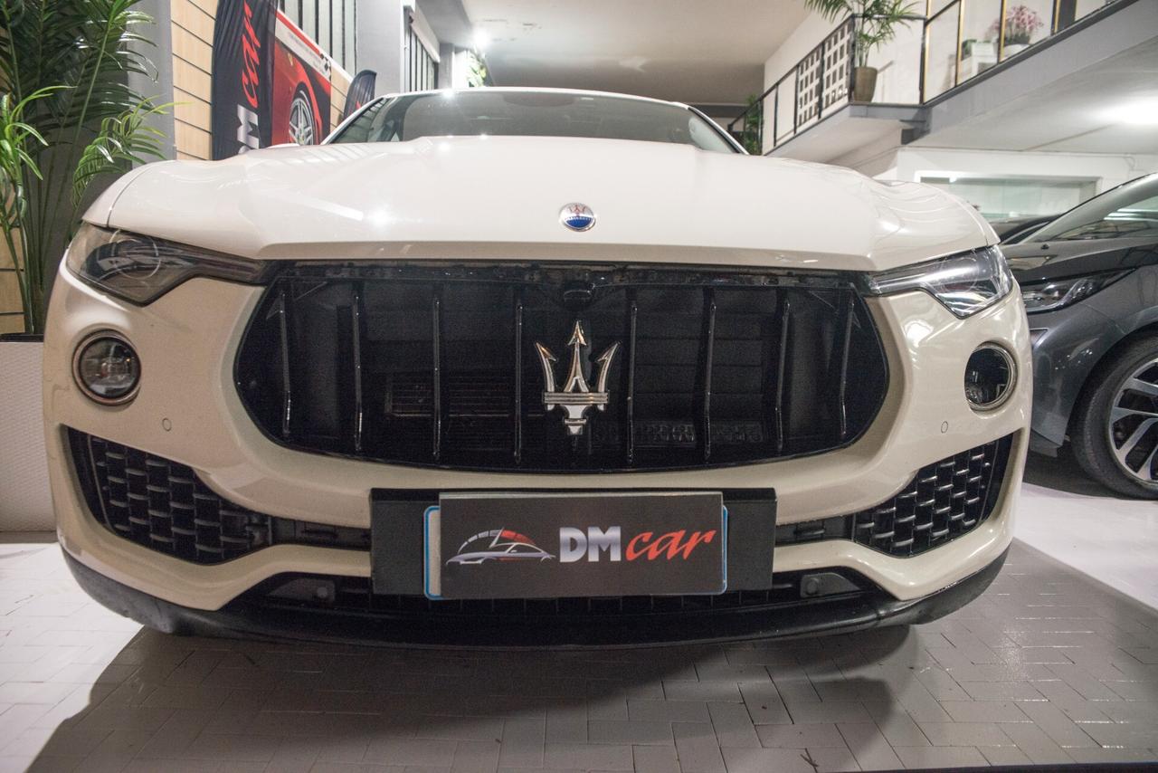 MASERATI LEVANTE 3.0 TDI 250CV V6 PELLE TOTALE TETTO APRIBILE