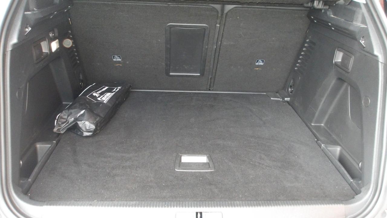 PEUGEOT 3008 1.6 TDI-AUTO-RETROC-PREZZO PROMO!