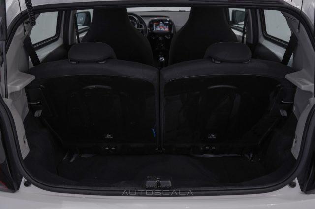 CITROEN C1 1.0 VTi 72cv S&S 5 porte Shine