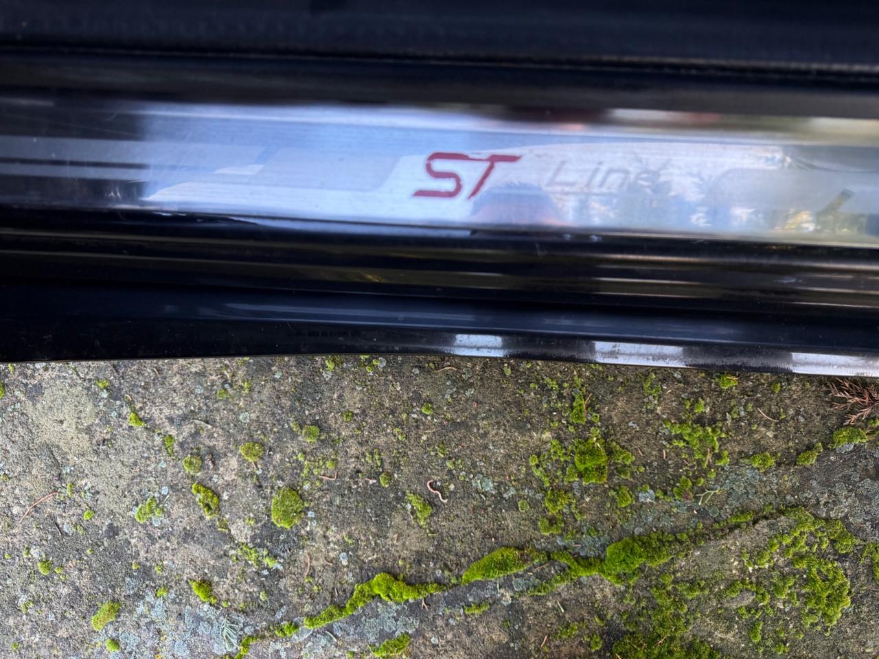 Ford Kuga 1.5 TDCI 120 CV S&S 2WD ST-Line