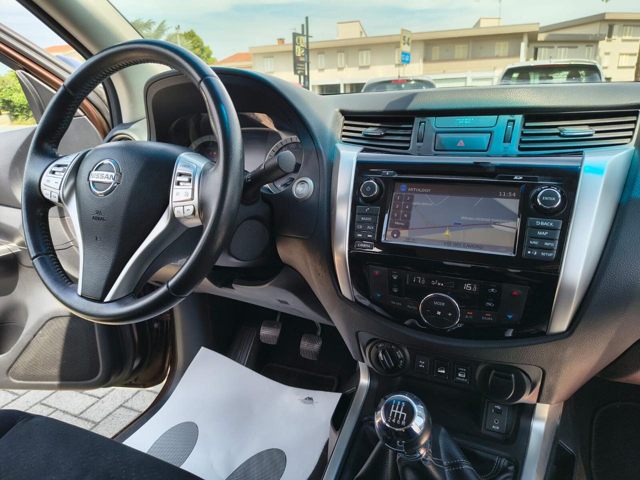 Nissan Navara 2.3 dCi 4WD Double Cab 190CV *5 POSTI*