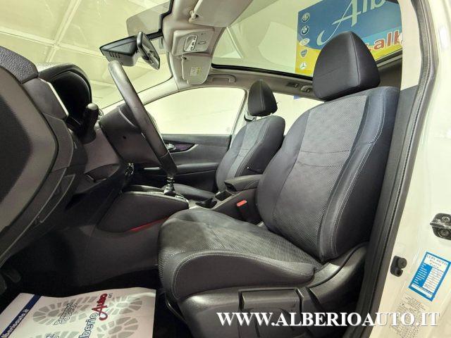 NISSAN Qashqai 1.5 dCi N-Connecta 360