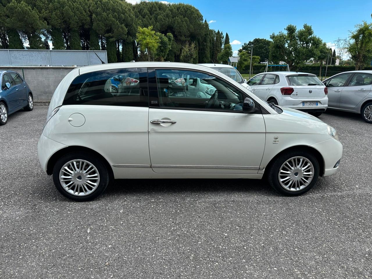 Lancia Ypsilon 1.2 69 CV Diva