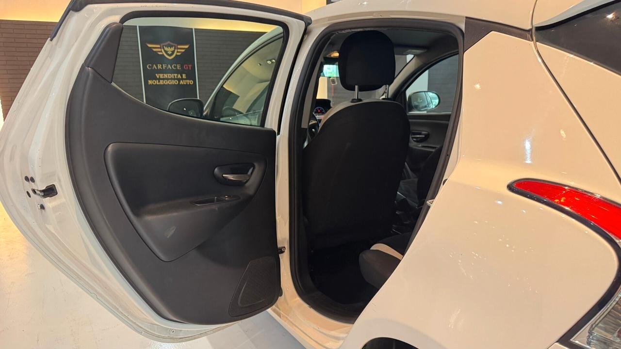 LANCIA YPSILON 1.3 MJT 95cv - 2017