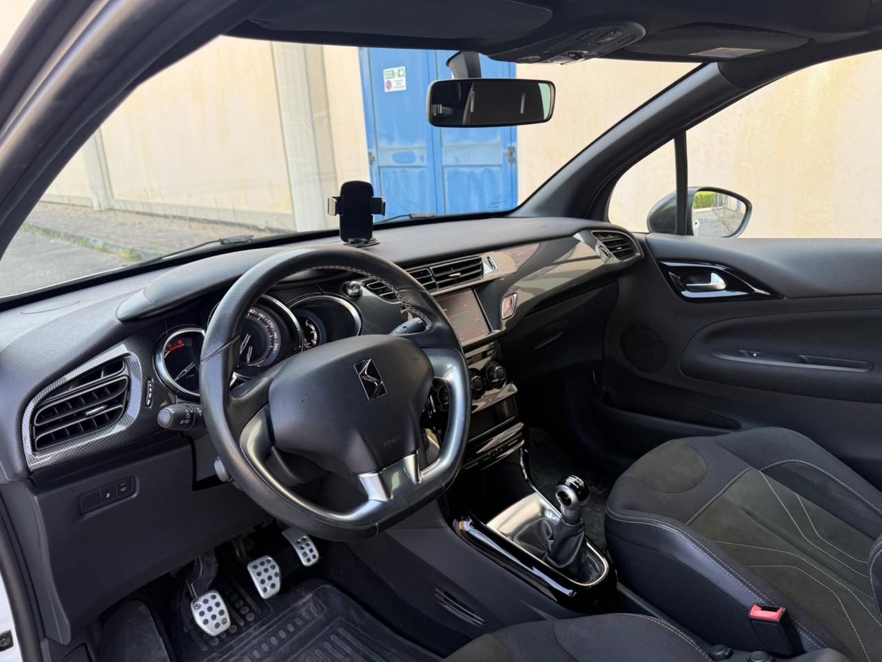 Ds DS3 DS 3 BlueHDi 100 So Chic Cabrio
