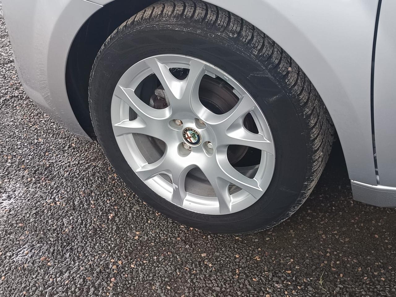 Alfa Romeo MiTo 2010 - 1.4 benzina 105 CV Lb automobili