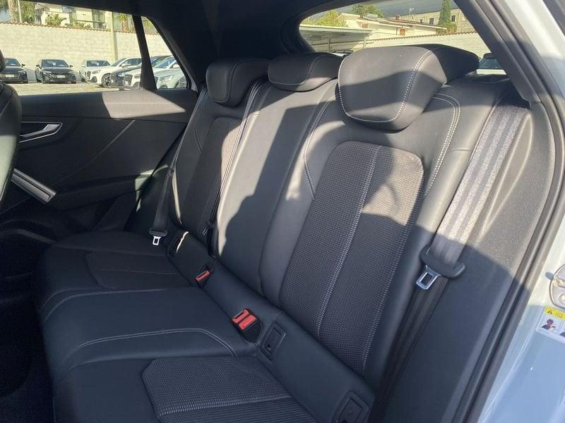 Audi Q2 S Line interno ed esterno 2.0 TDI 116CV s-tronic 30