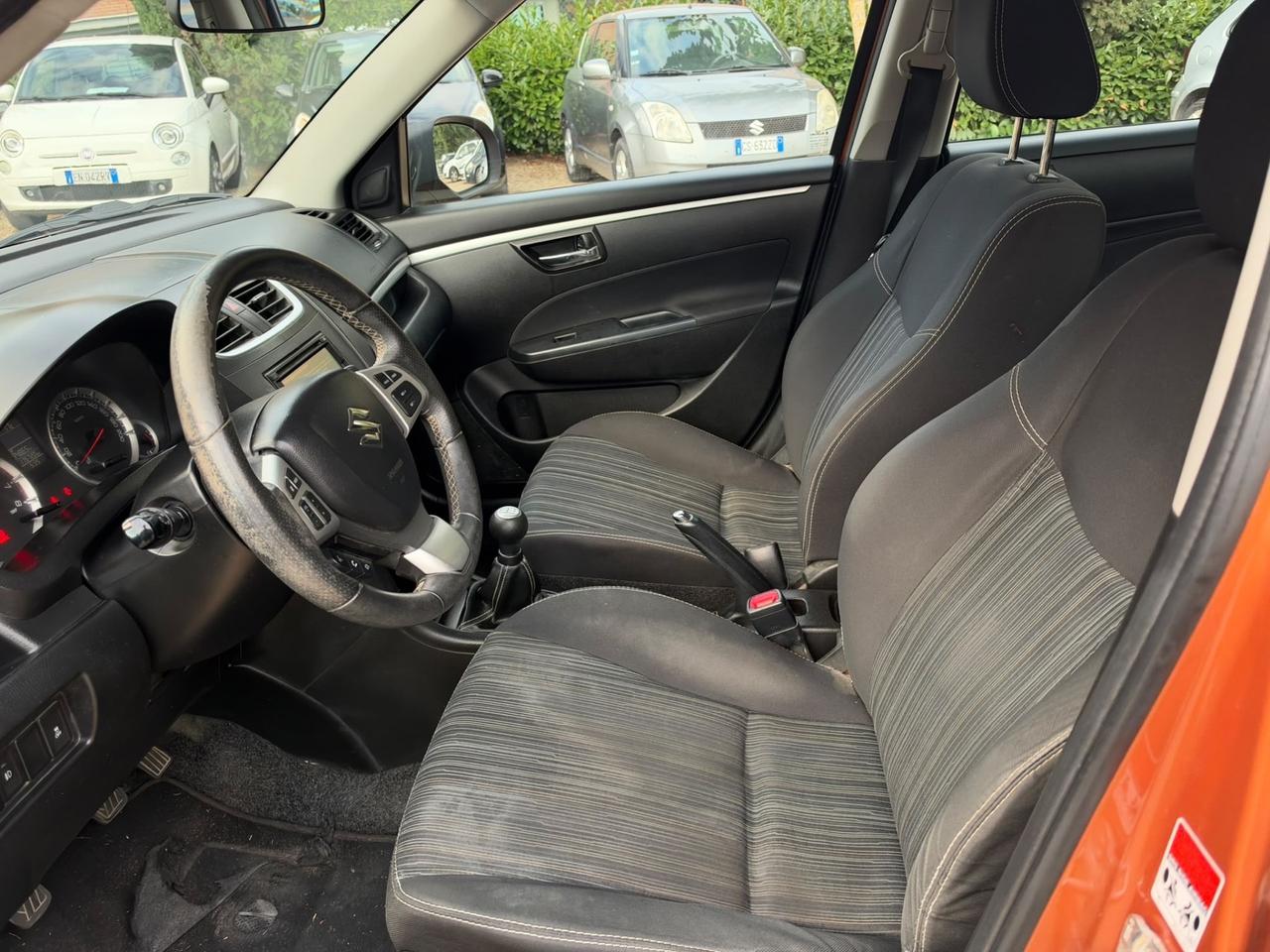Suzuki Swift 1.2 Benzina // Neopatentati