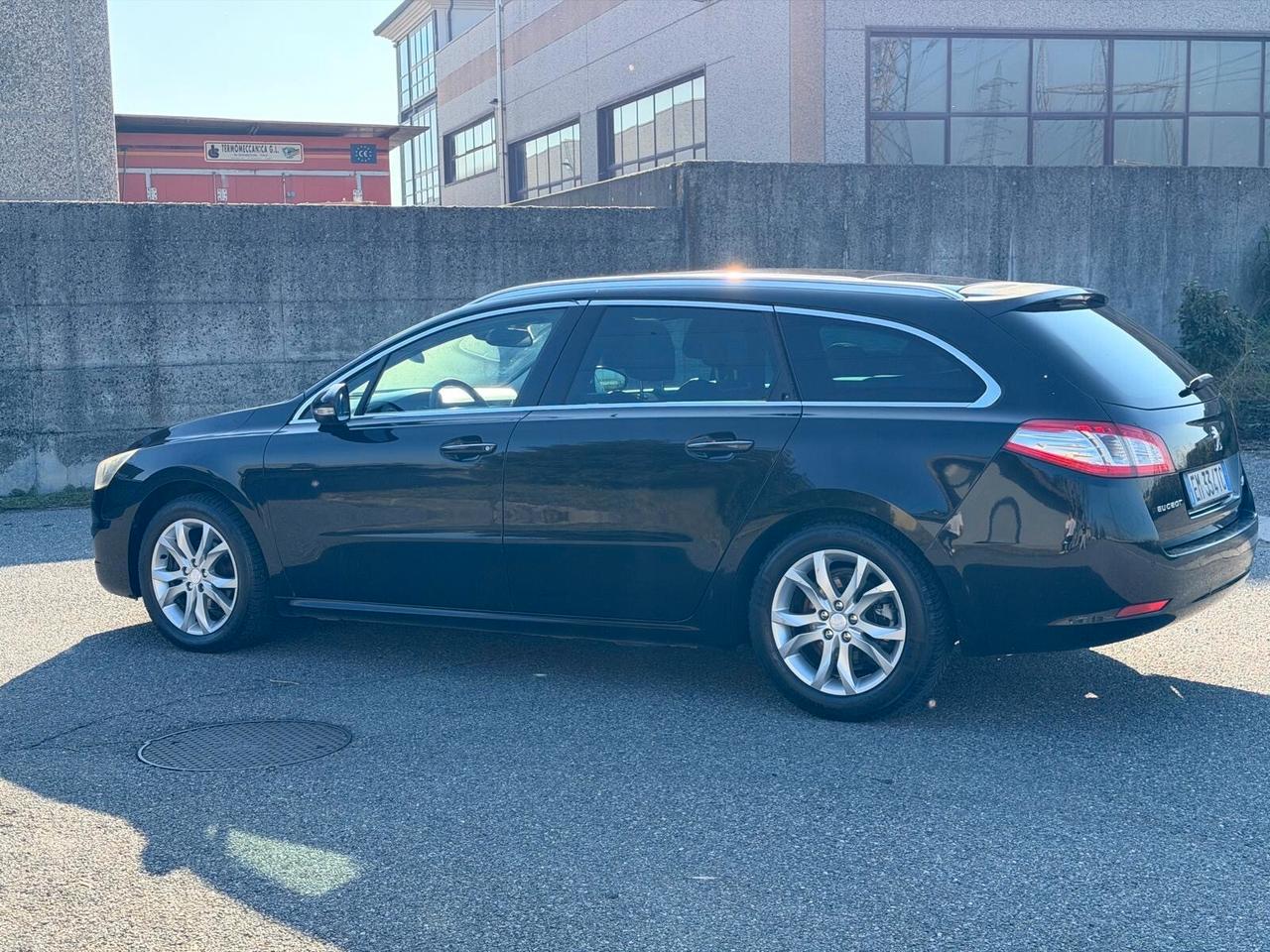 Peugeot 508 1.6 e-HDi 115CV cambio robotizzato S&S SW Ciel Allure