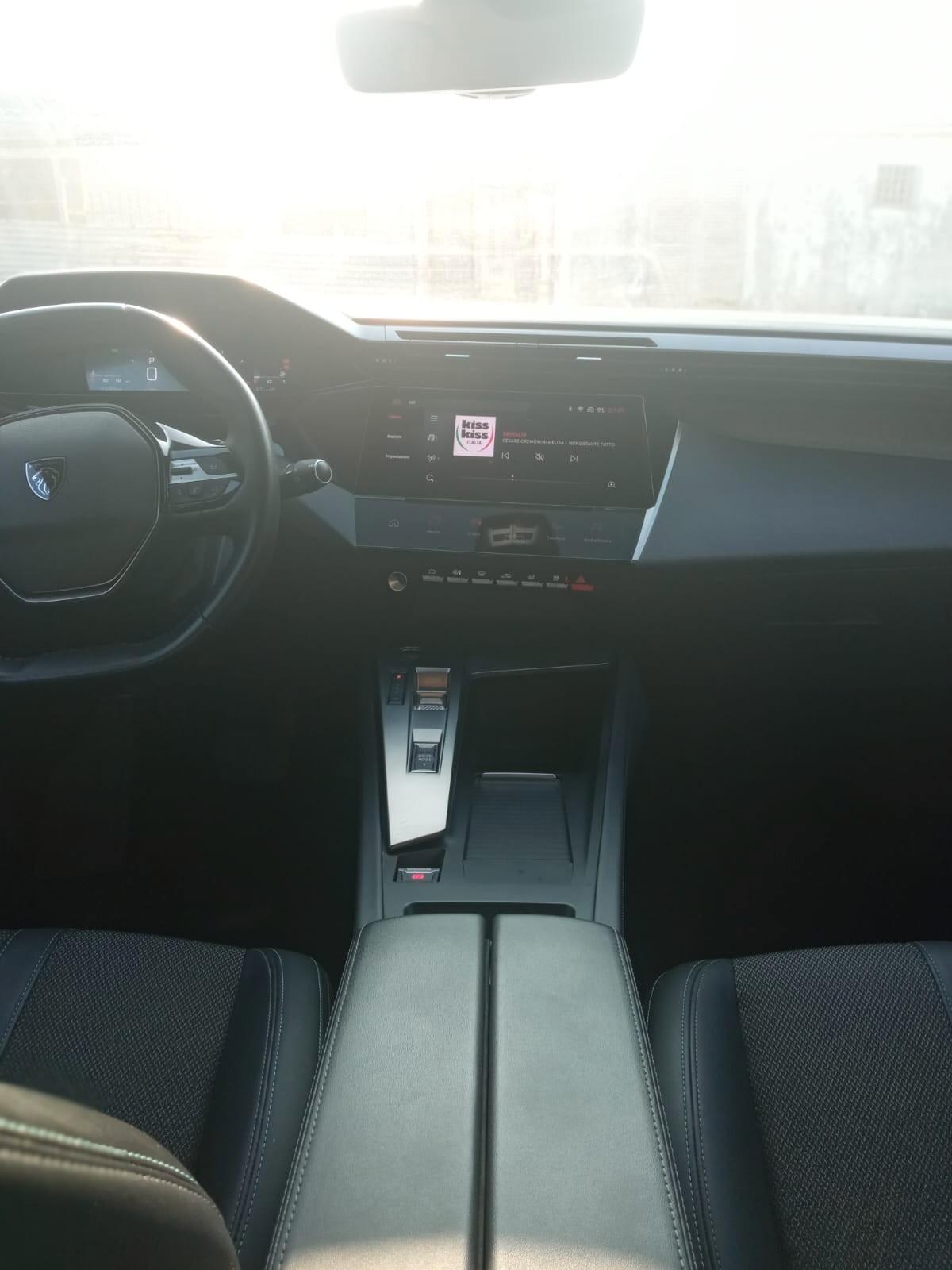 Peugeot 308 BlueHDi 130 S&S EAT8 SW Allure