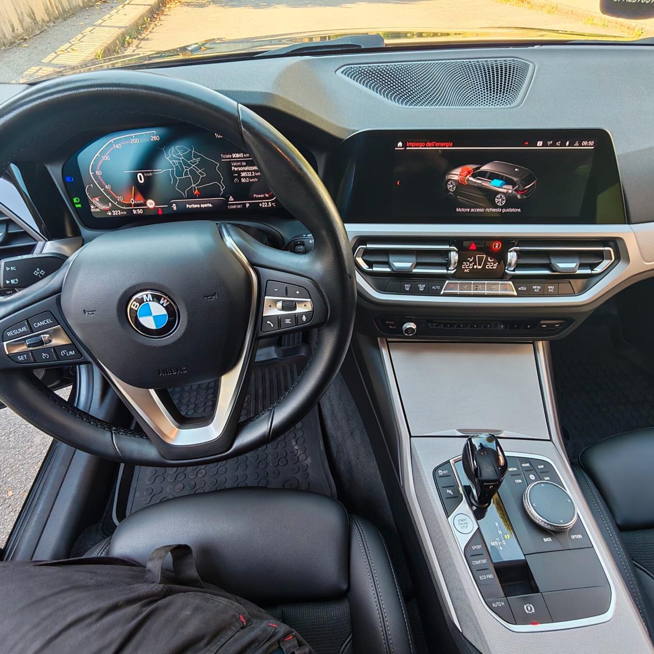 Bmw 318d 48V Touring Business Advantage