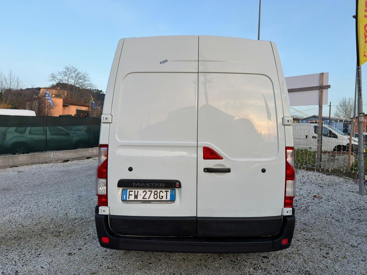 Renault Master L2H2 2.3 DCI 131cv Furgone