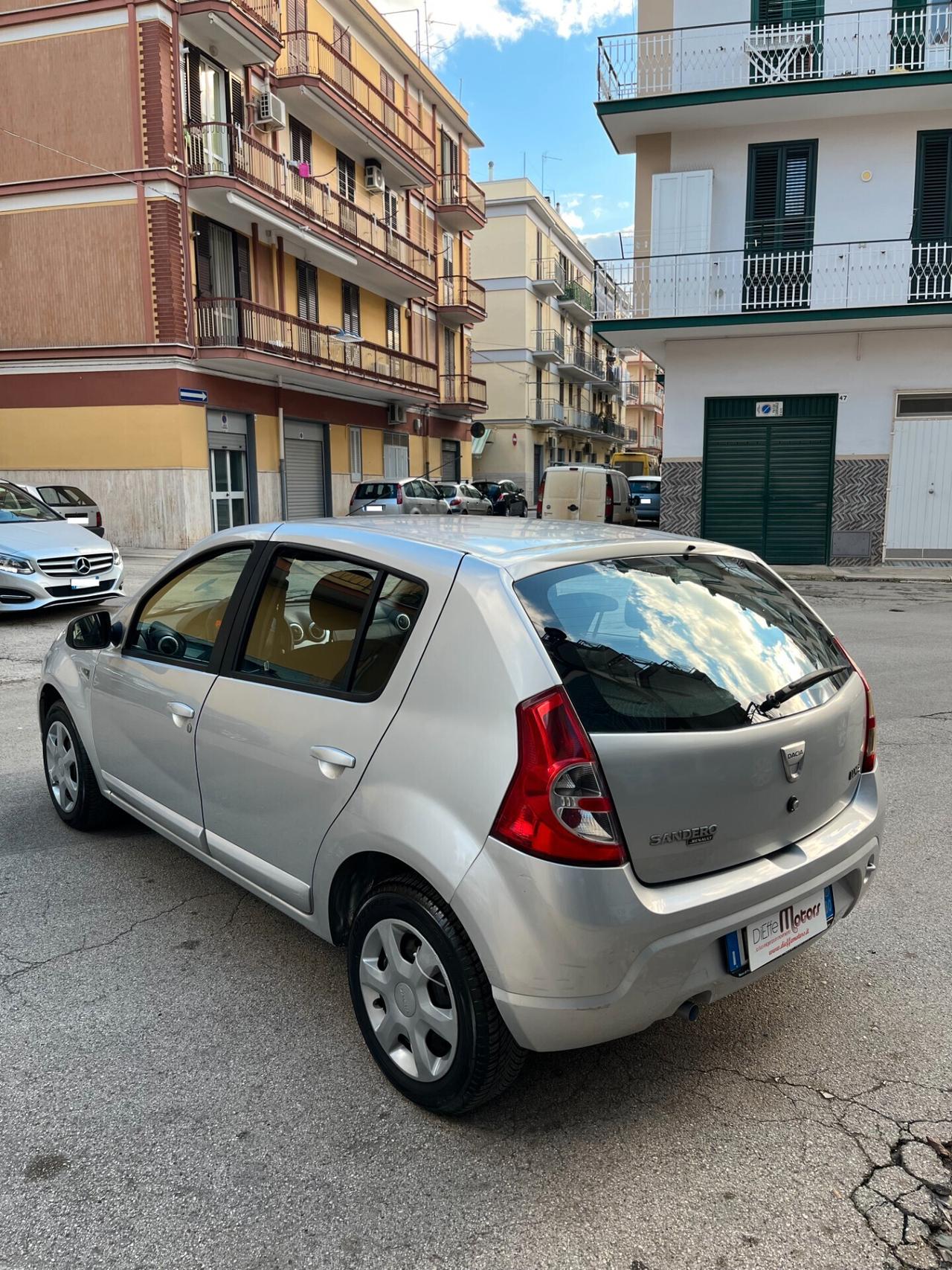 Dacia Sandero 1.4 8V GPL Ambiance