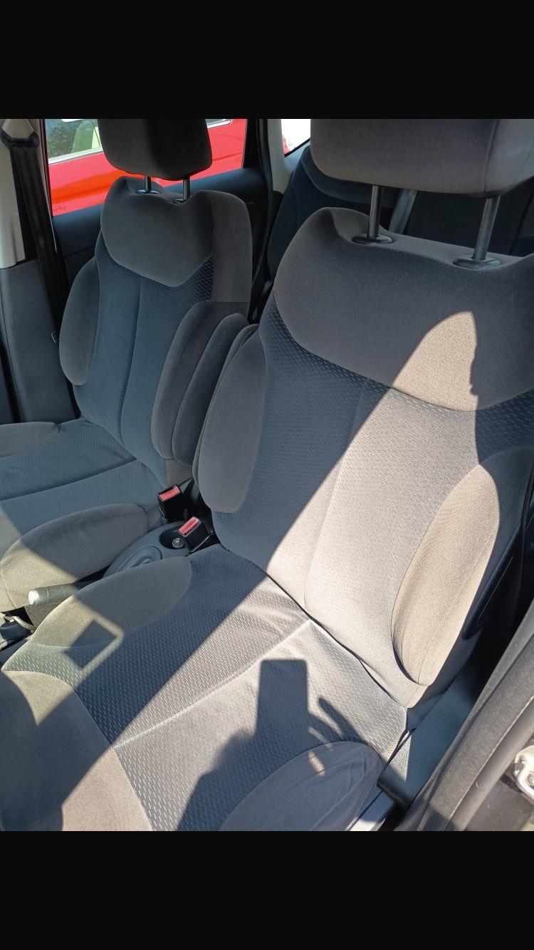 Citroen C3 1.4 Exclusive Style Techno Bi Energy G