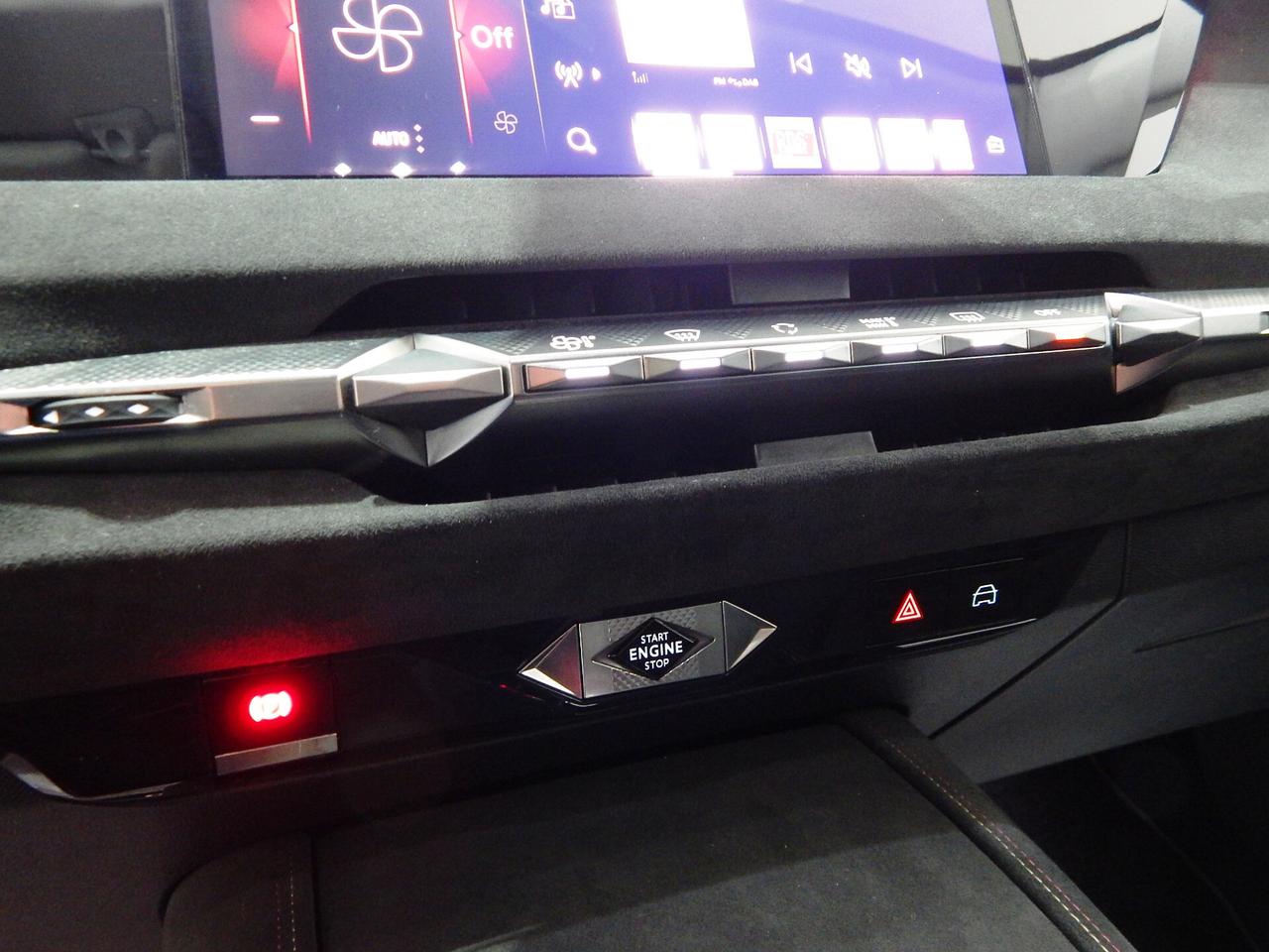 DS Automobiles DS 4 1.5 bluehdi Performance Line 130cv Aut. CARPLAY