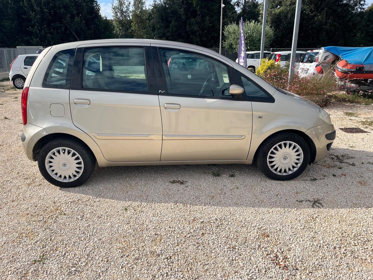 LANCIA MUSA 1.4 AUTOMATICA - METANO