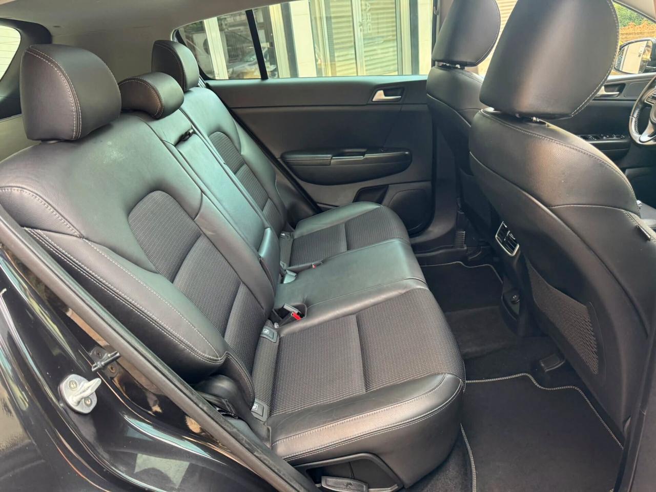KIA SPORTAGE 1.7 CRDI 115 CV. TETTO+NAVI+BIXENO