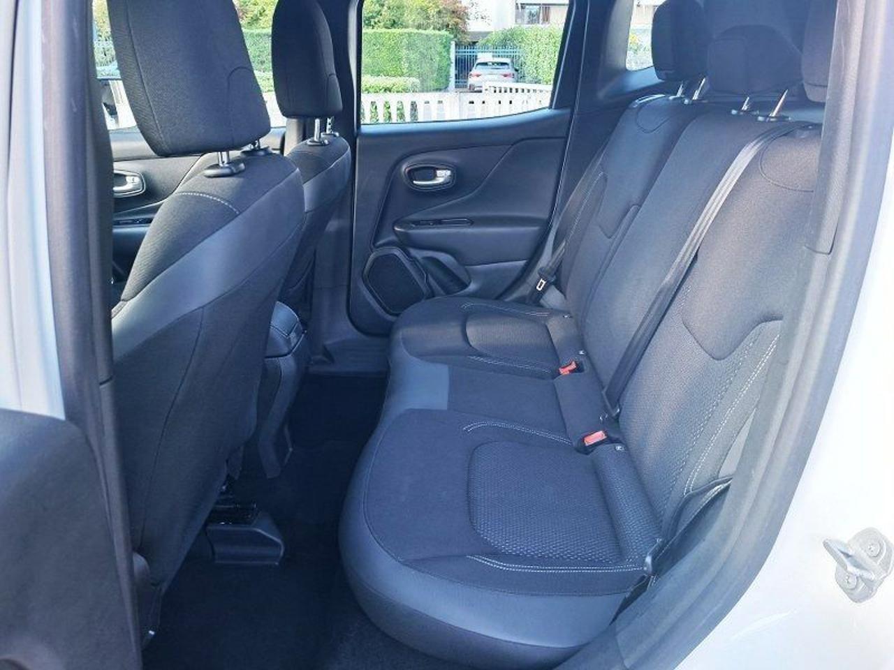 Jeep Renegade 1.6 Mjt 130 CV Longitude