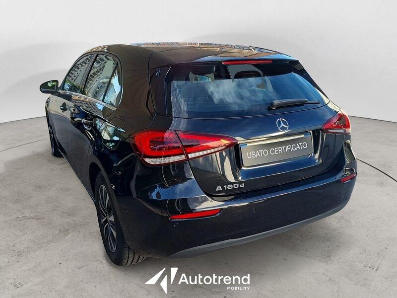 Mercedes-Benz Classe A 180 d 116 CV Automatica LED Business Extra