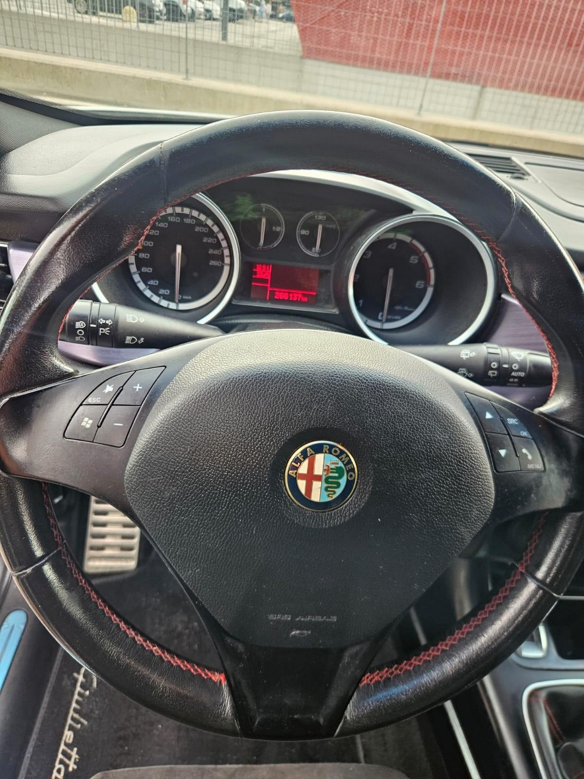 Alfa Romeo Giulietta 2.0 JTDm-2 140 CV Exclusive