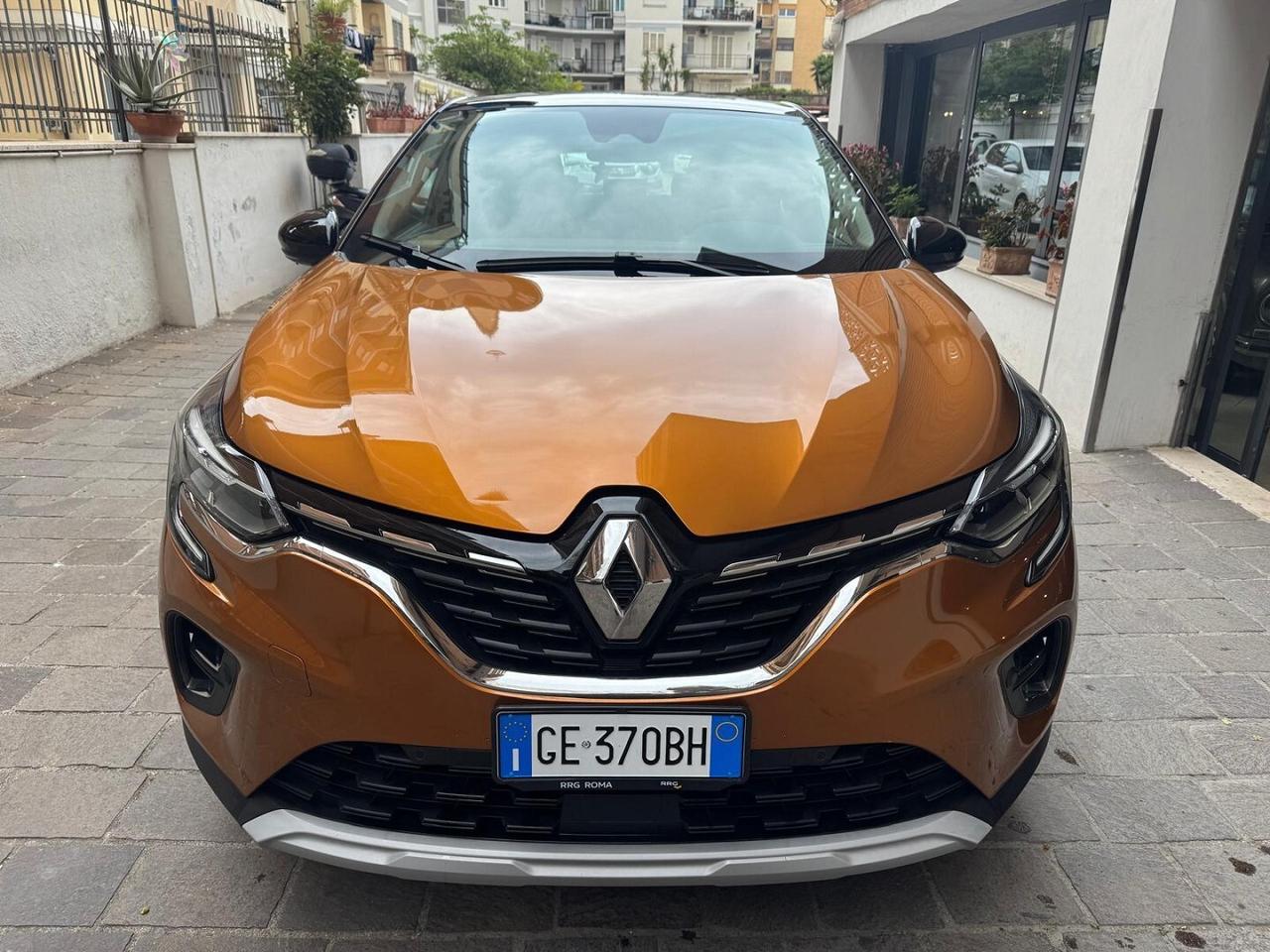 RENAULT Captur TCe 130CV EDC Fap Intens AUTOMATICA
