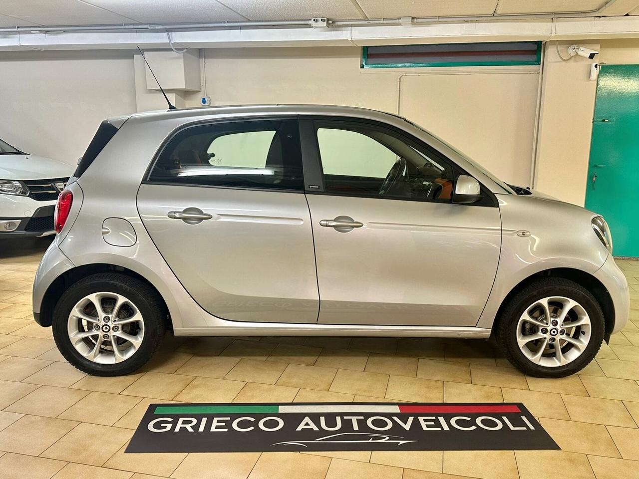 SMART FORFOUR OK NEOPATENTATI TETTO PANORAMICO