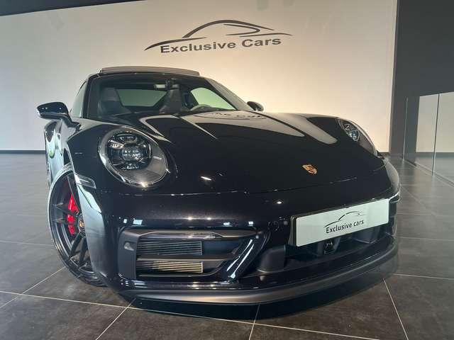 Porsche 992 911 Coupe 3.0 Carrera 4 GTS auto