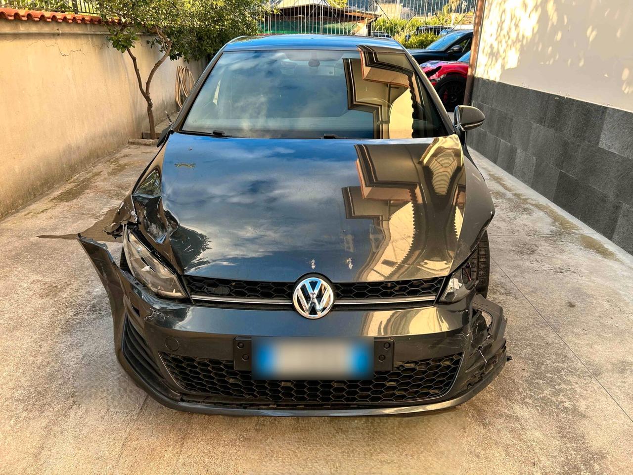 VW Golf GTD 2.0 TDI 184CV DSG - 2015 Incidentata