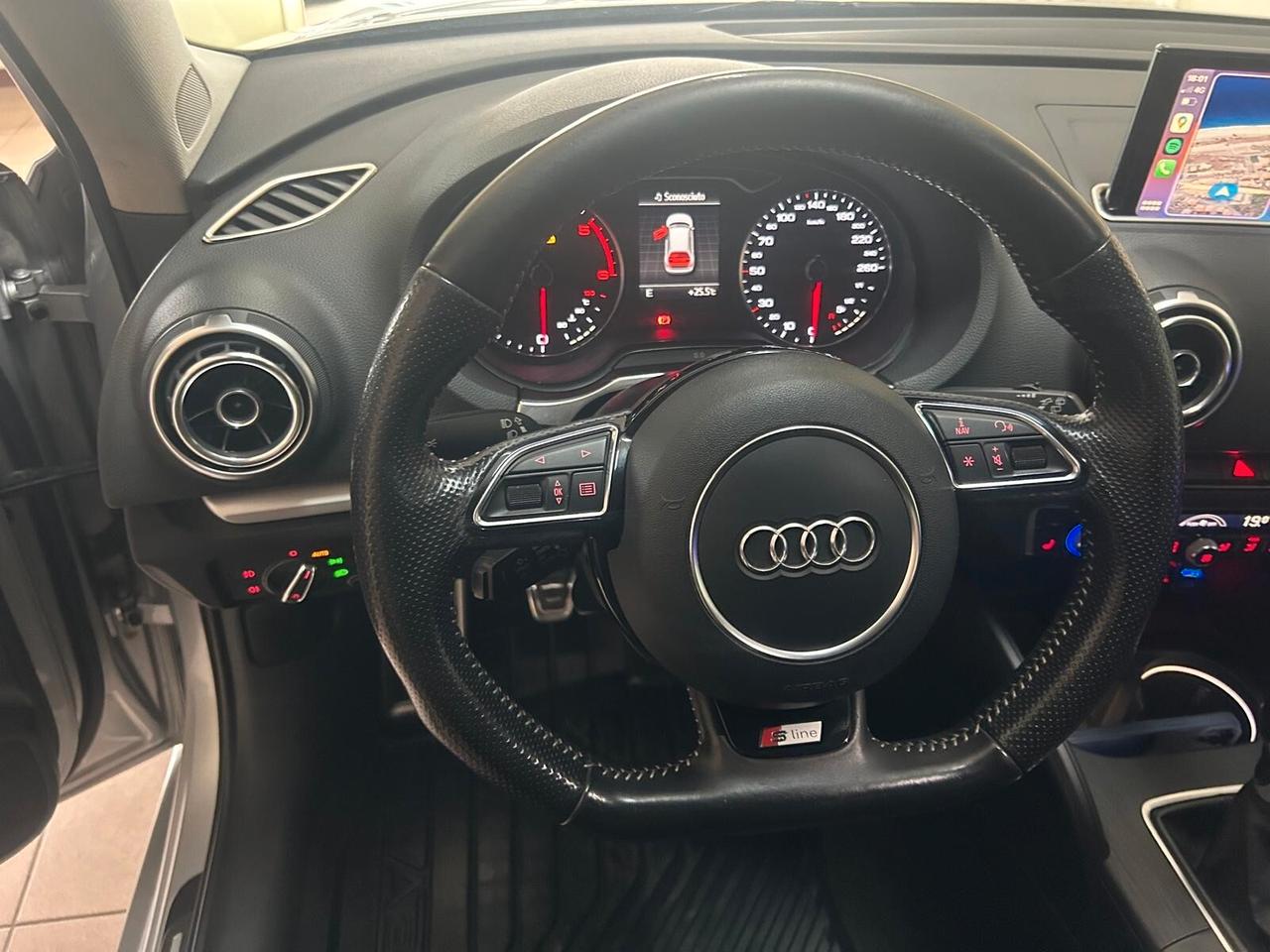 Audi A3 1.6 TDI diesel S LINE